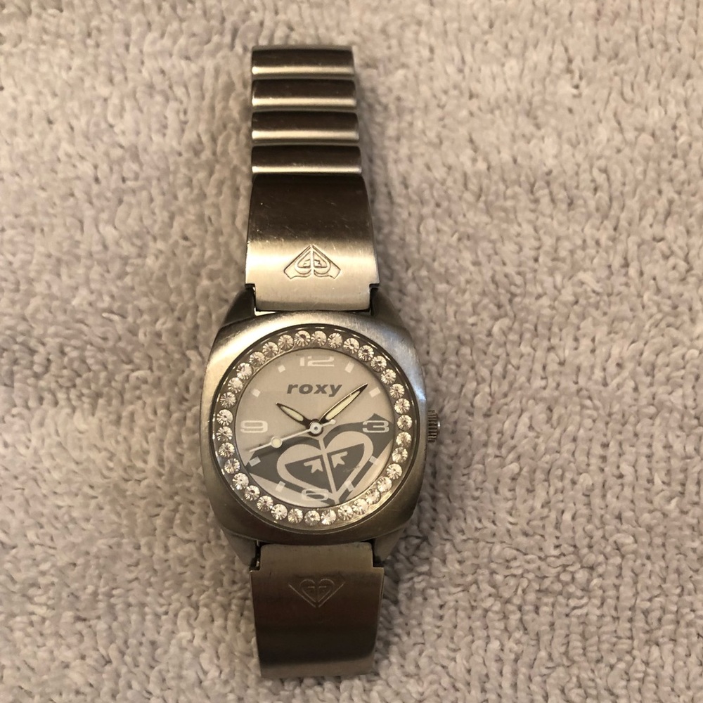 Roxy Watch - image 2